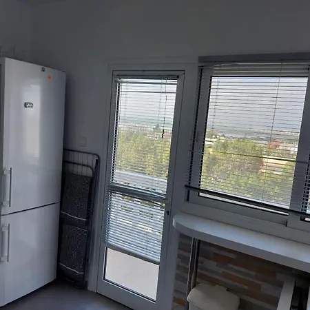 Ideal Famille Panoramic View Lac Sale Larnaca Exterior photo